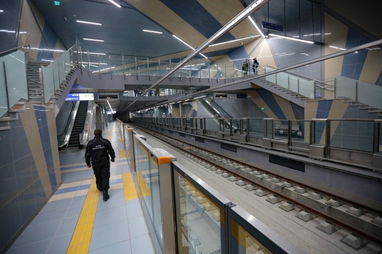Затворена остава станция Хаджи Димитър от третата линия на метрото